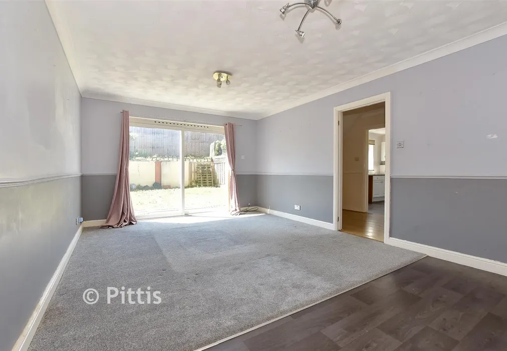 Lounge - The Bramleys, Newport, Isle of Wight - Wards of Kent