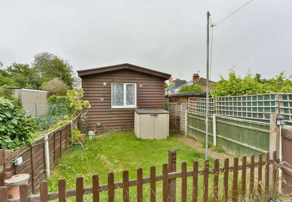 Annexe - The Street, Bapchild, Sittingbourne, Kent - Wards of Kent