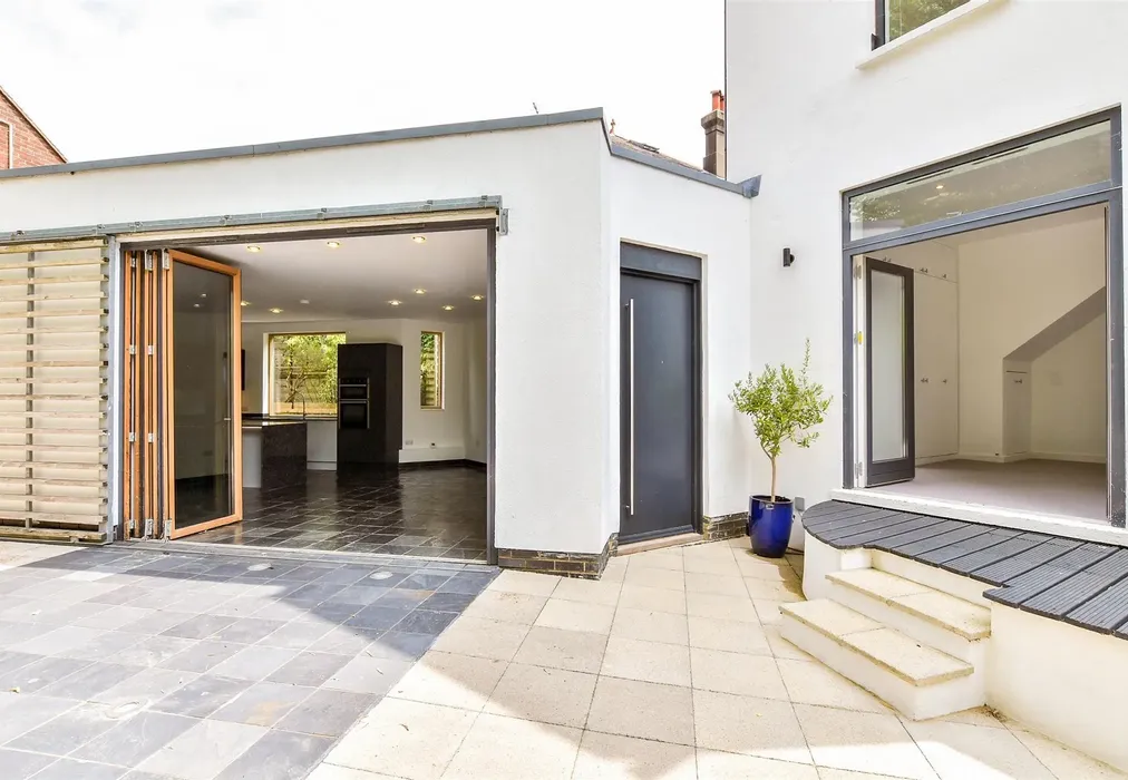 External Feature - Southdown Road, Brighton, East Sussex - Wards of Kent
