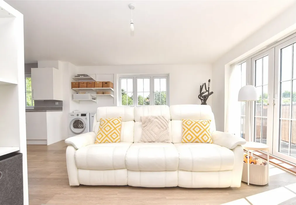 Kitchen/Lounge/Diner - Station Road North, Merstham, Redhill, Surrey - Wards of Kent