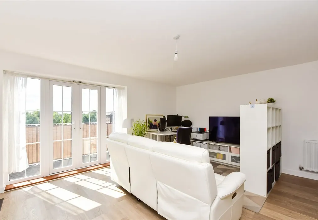 Kitchen/Lounge/Diner - Station Road North, Merstham, Redhill, Surrey - Wards of Kent