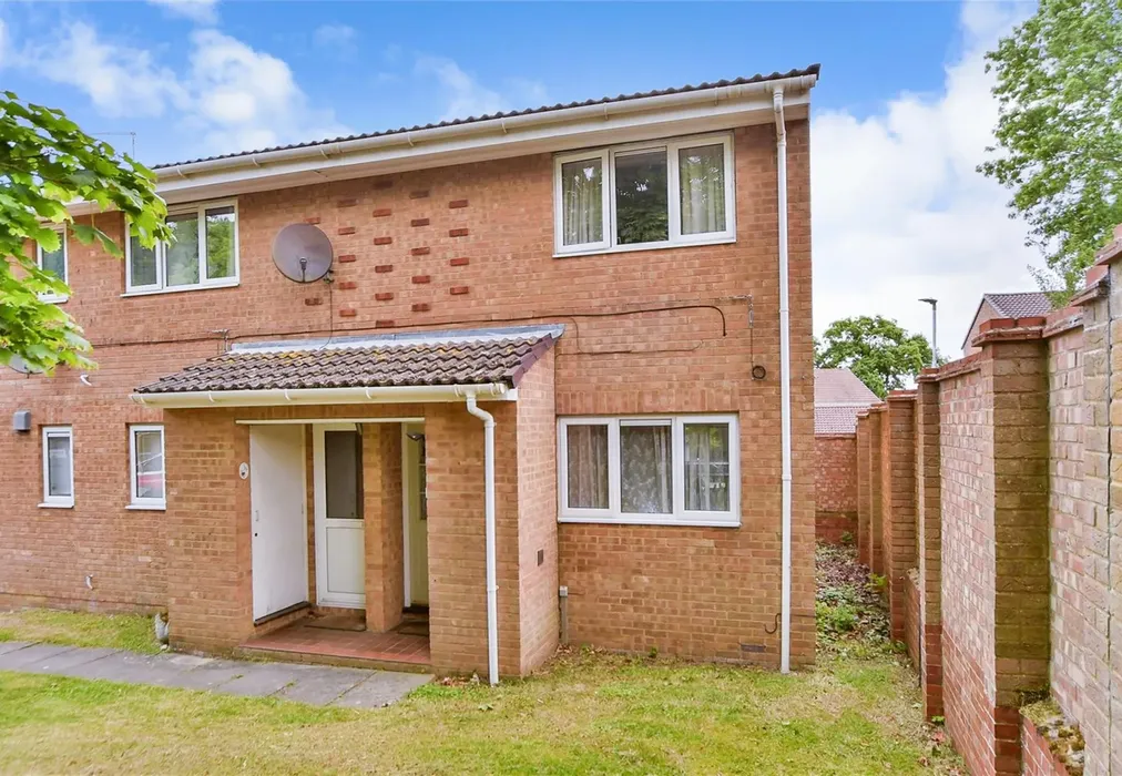 External (Web) - Ferrier Close, Rainham, Gillingham, Kent - Wards of Kent