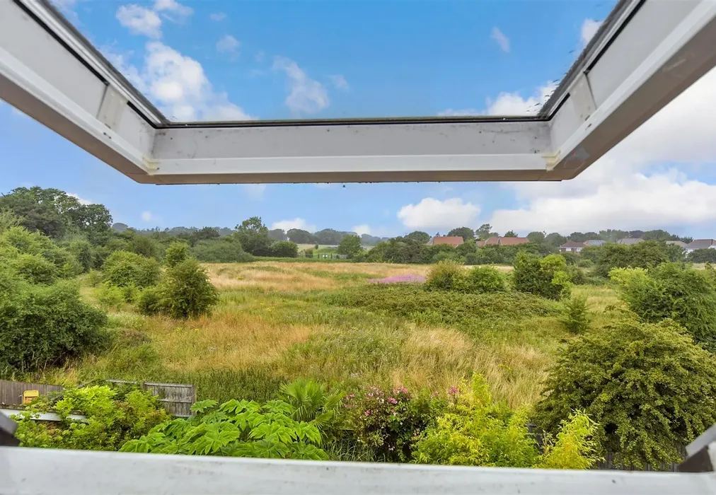External Lifestyle Photograph - Trunley Way, Folkestone, Kent - Wards of Kent