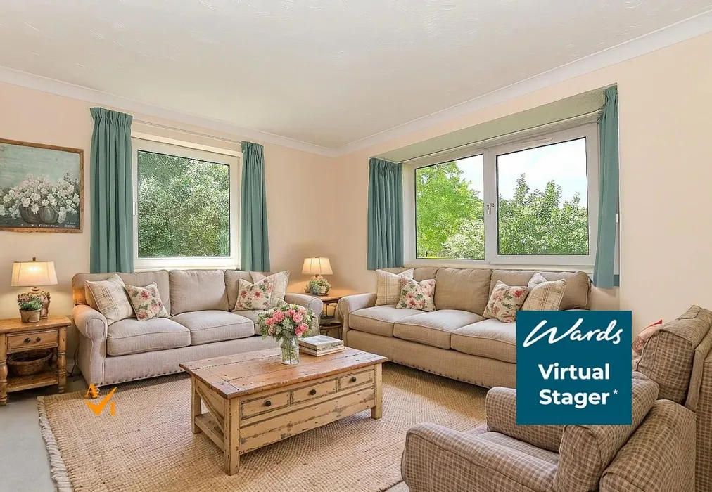 Lounge (Farmhouse style) - Waterloo Road, Tonbridge, Kent - Wards of Kent