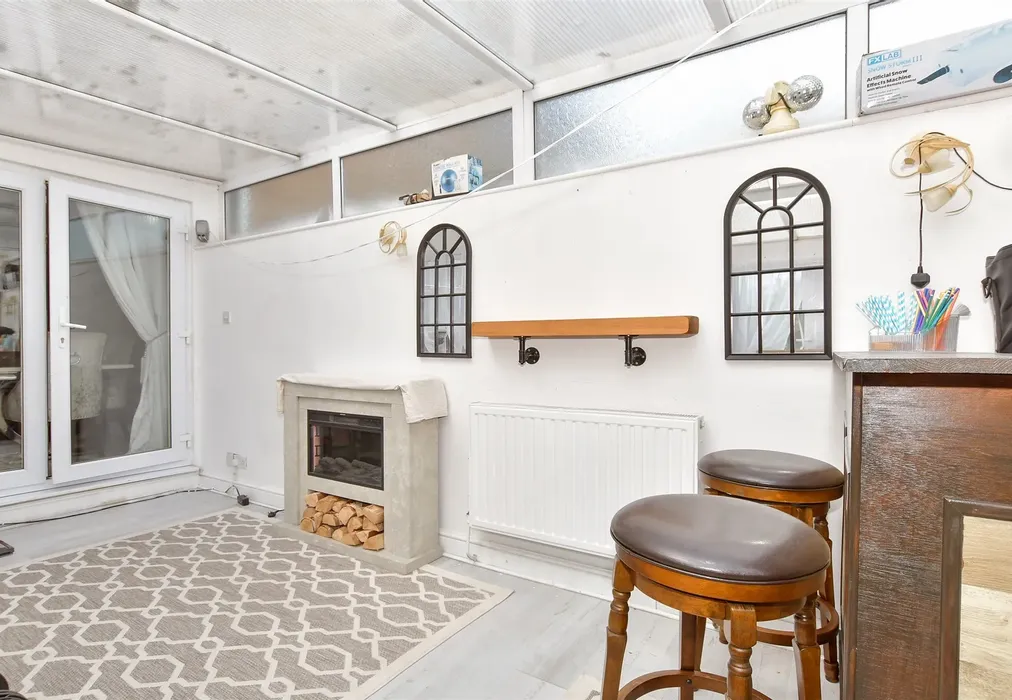 Conservatory - Falcon Gardens, Minster On Sea, Sheerness, Kent - Wards of Kent