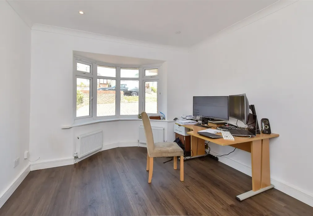 Bedroom 5 - Crescent Drive South, Woodingdean, Brighton, East Sussex - Wards of Kent