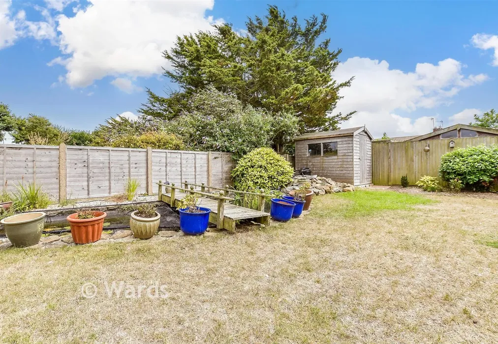 garden - Channon Road, Greatstone, New Romney, Kent - Wards of Kent
