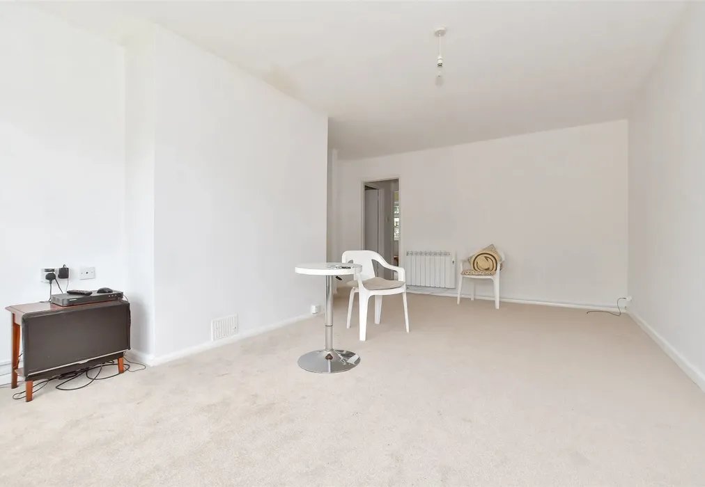 Lounge - Fern Close, Hawkinge, Folkestone, Kent - Wards of Kent