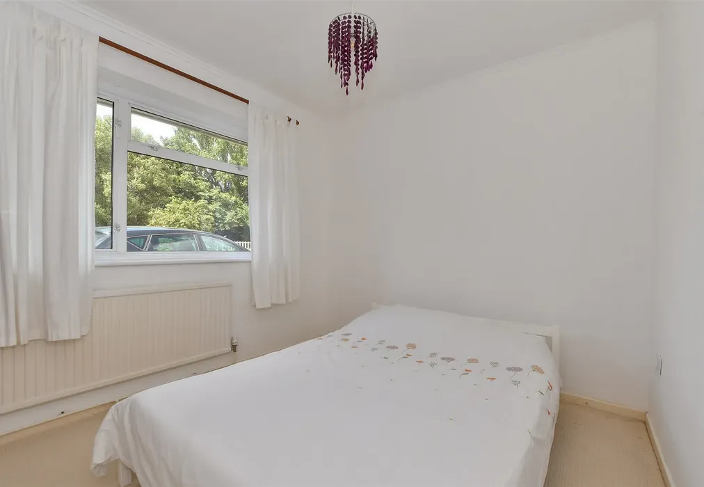 Bedroom 2 - Quantock Drive, Ashford, Kent - Wards of Kent
