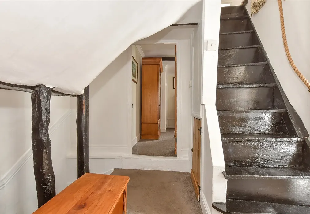 Landing - Canterbury Road, Sarre, Birchington, Kent - Wards of Kent