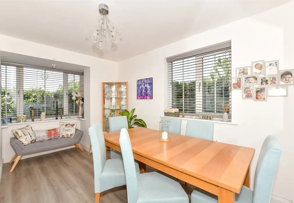 Dining Room - Quarry Way, Martello Lakes, Hythe, Kent - Wards of Kent