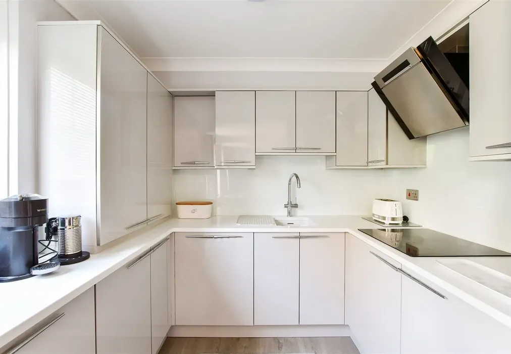 Kitchen - York Street, Broadstairs, Kent - Wards of Kent