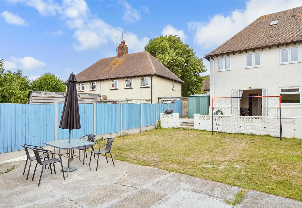 Rear Garden - Connaught Gardens, Margate, Kent - Wards of Kent