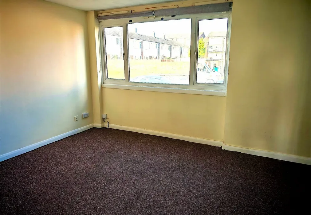 Lounge - Lumsden Road, Southsea, Hampshire - Wards of Kent