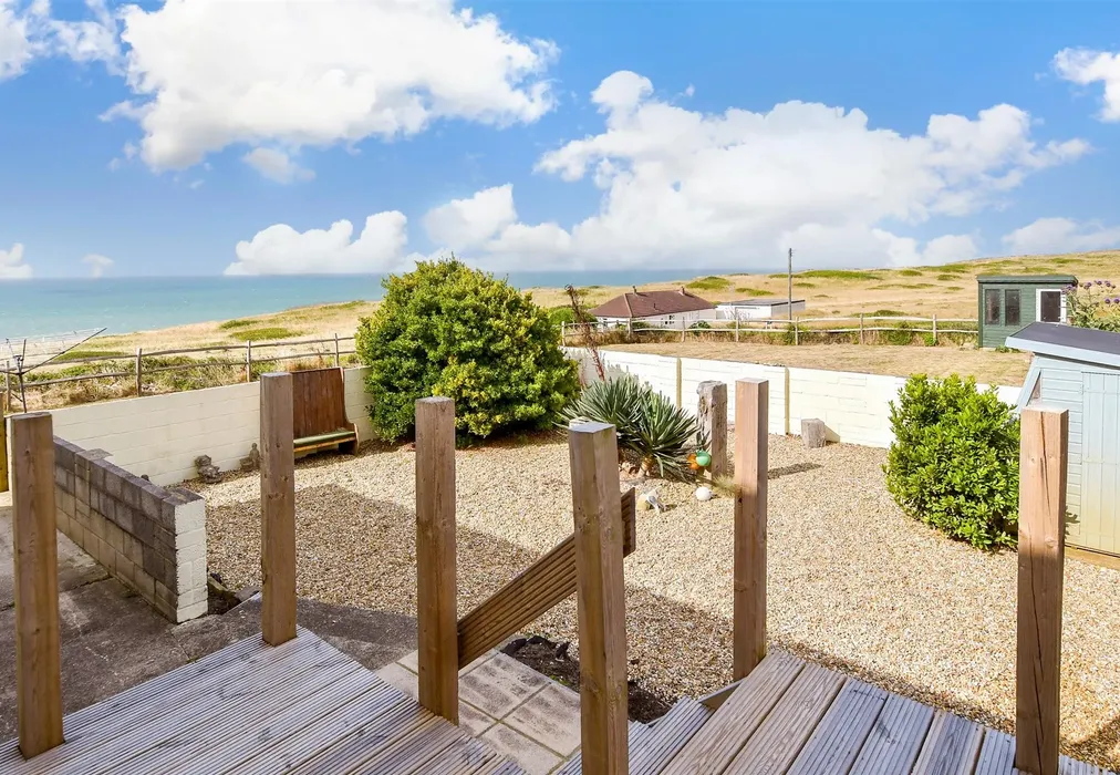 Rear Garden - Westdean Avenue, Newhaven, East Sussex - Wards of Kent