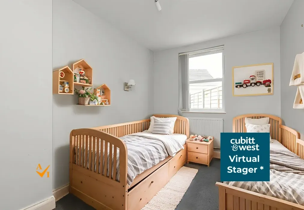 Bedroom 1 (Farmhouse style) - Yattendon Road, Horley, Surrey - Wards of Kent