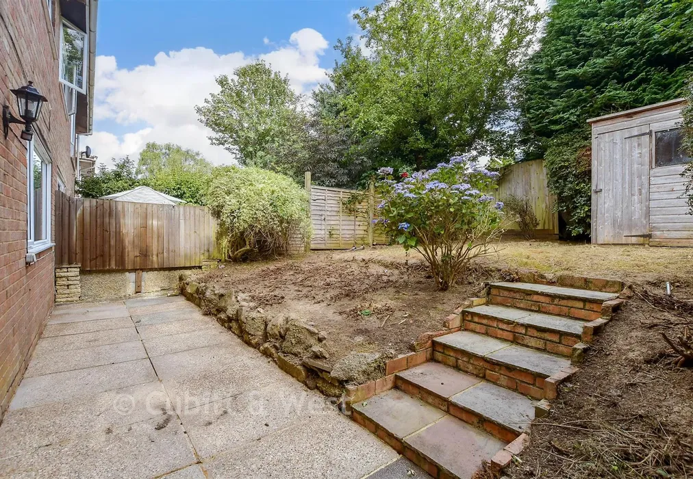 Rear Garden - High Trees, Haywards Heath, West Sussex - Wards of Kent