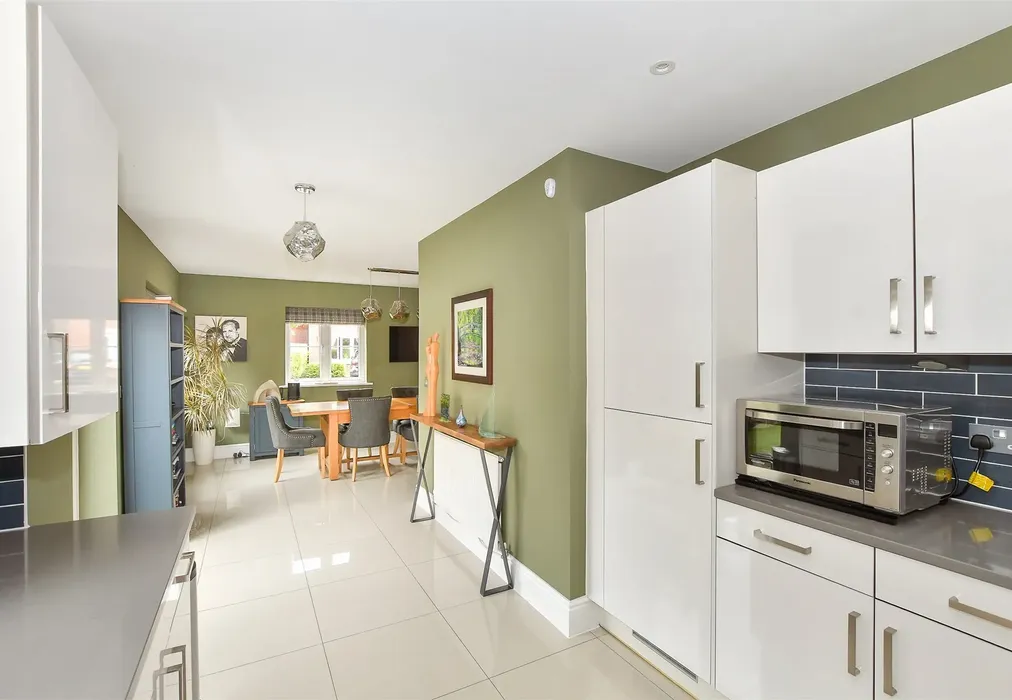 Kitchen - Wisteria Drive, Crawley, West Sussex - Wards of Kent