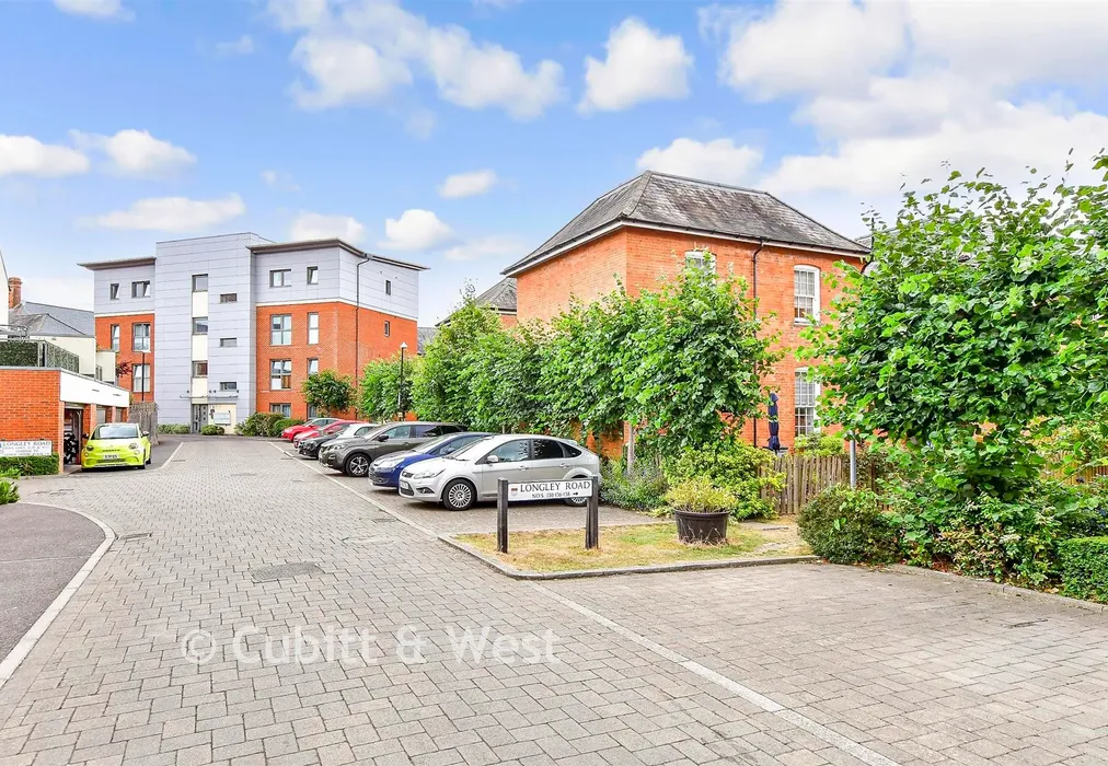 Driveway/Parking - Longley Road, Chichester, West Sussex - Wards of Kent