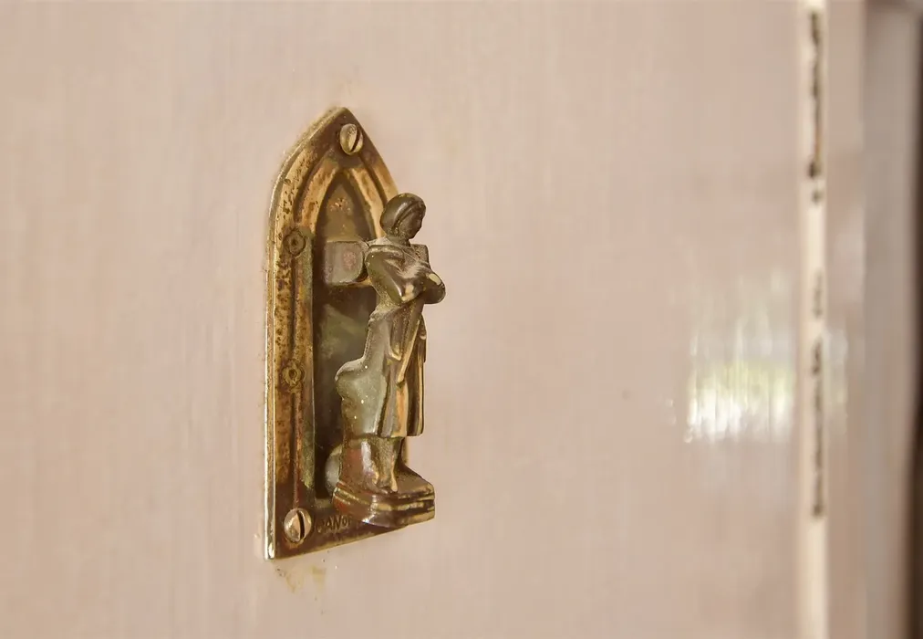 Internal Feature - Silver Street, Deal, Kent - Wards of Kent