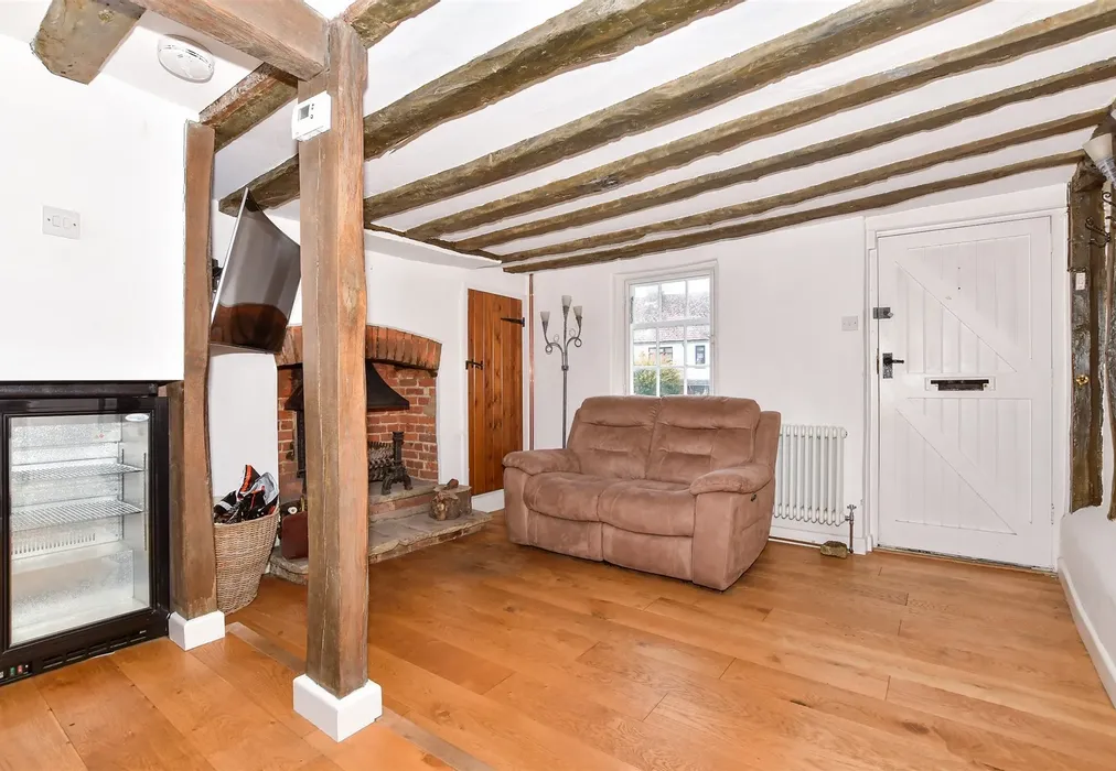 Lounge - Roseacre Lane, Bearsted, Maidstone, Kent - Wards of Kent