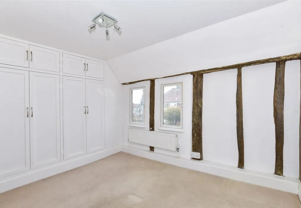 Bedroom - Roseacre Lane, Bearsted, Maidstone, Kent - Wards of Kent