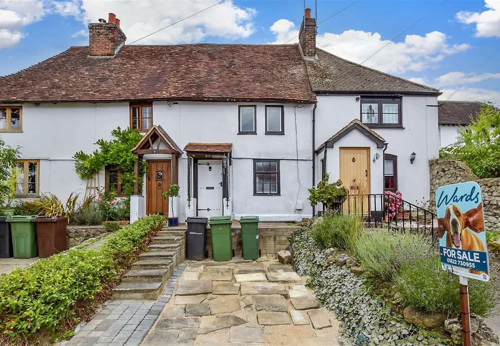 External (Web) 1 - Roseacre Lane, Bearsted, Maidstone, Kent - Wards of Kent