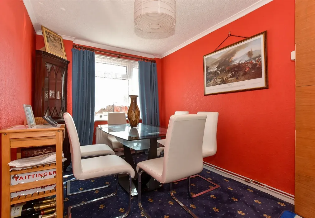 Dining Area - Perowne Way, Sandown, Isle of Wight - Wards of Kent