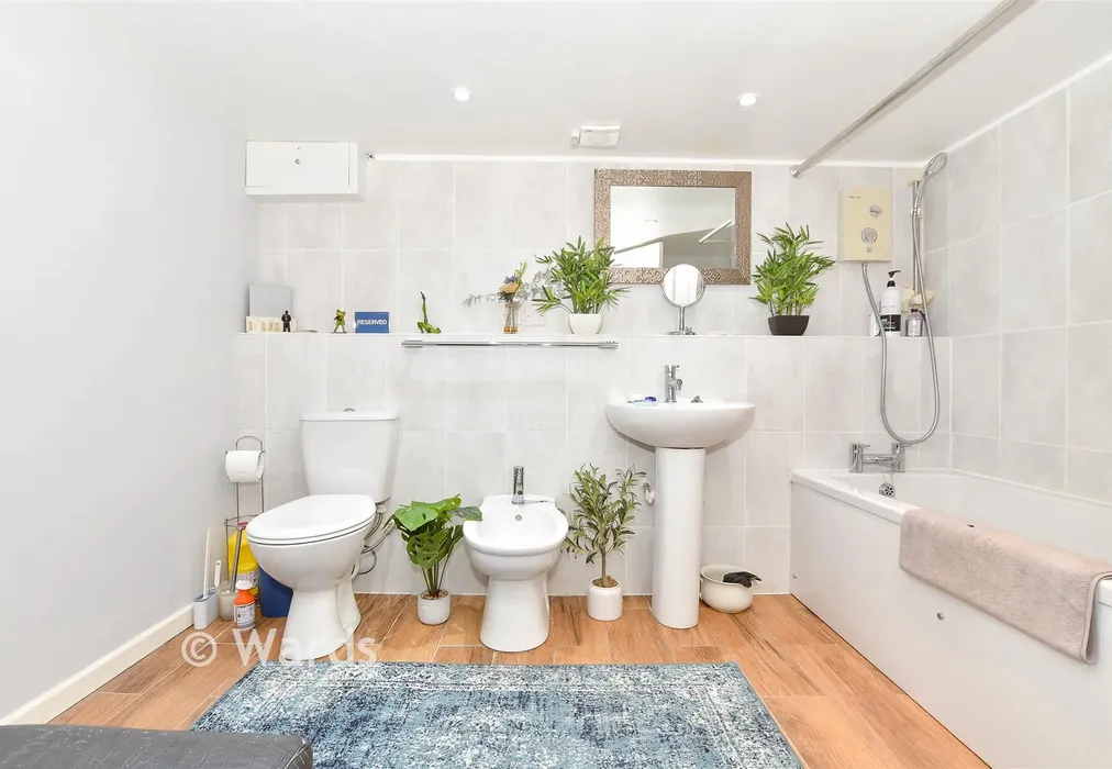 Bathroom - Dymchurch Road, St Marys Bay, Romney Marsh, Kent - Wards of Kent