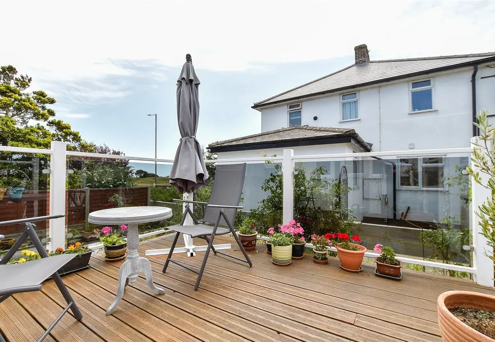 Balcony - Dymchurch Road, St Marys Bay, Romney Marsh, Kent - Wards of Kent
