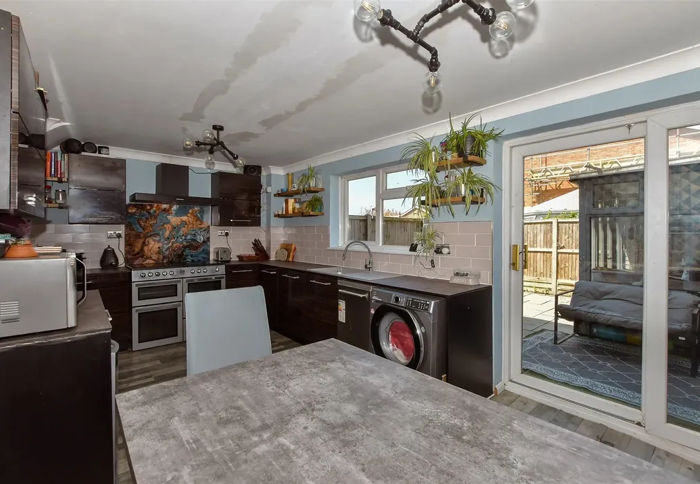 Kitchen/Diner - Hill Crescent, Aylesham, Canterbury, Kent - Wards of Kent