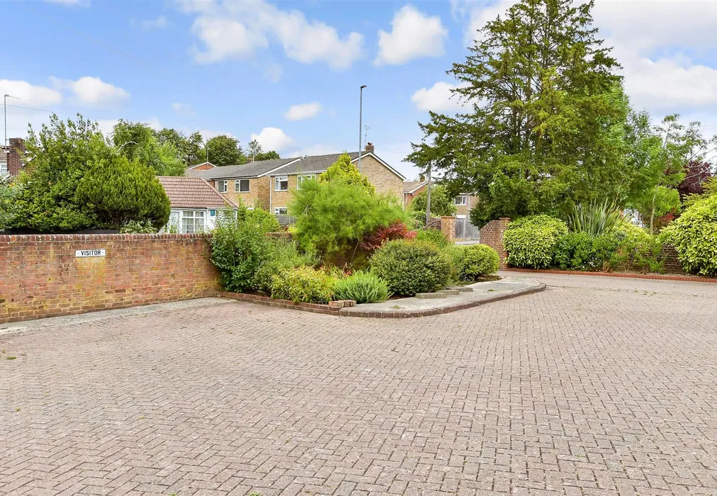 Driveway/Parking - Carden Avenue, Patcham, Brighton, East Sussex - Wards of Kent