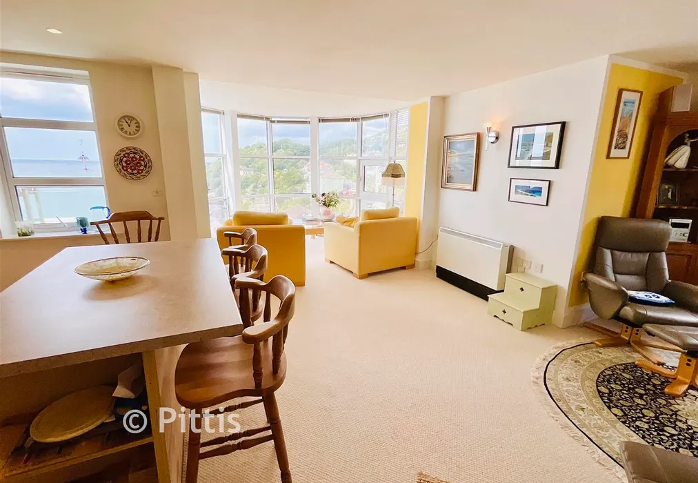 Living Room - Church Street, Ventnor, Isle of Wight - Wards of Kent