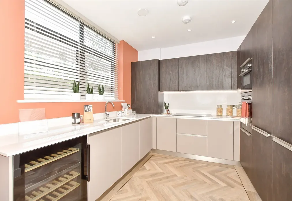 Lounge/Kitchen - The Fairways, Convent Road, Broadstairs, Kent - Wards of Kent