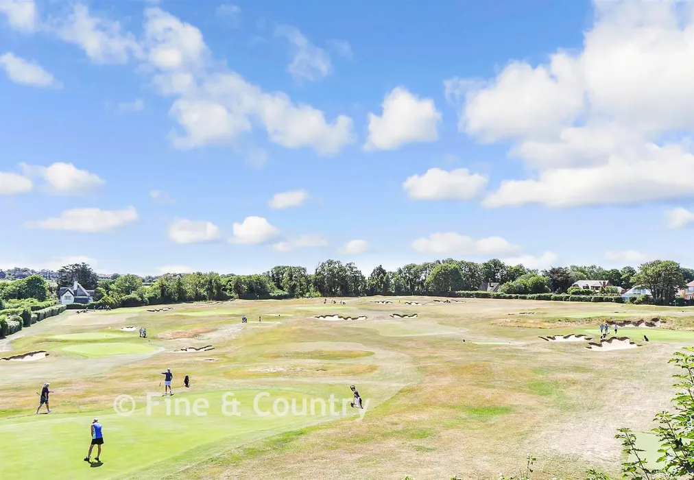 Surrounding Area - The Fairways, Convent Road, Broadstairs, Kent - Wards of Kent