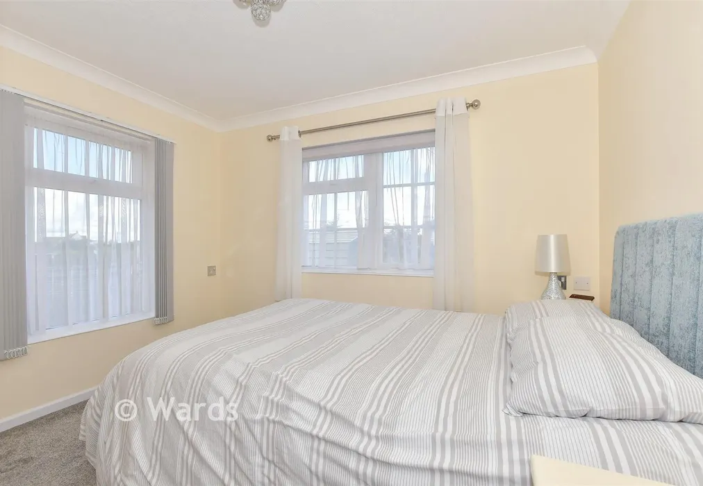 Bedroom 2 - Faversham Road, Seasalter, Whitstable, Kent - Wards of Kent