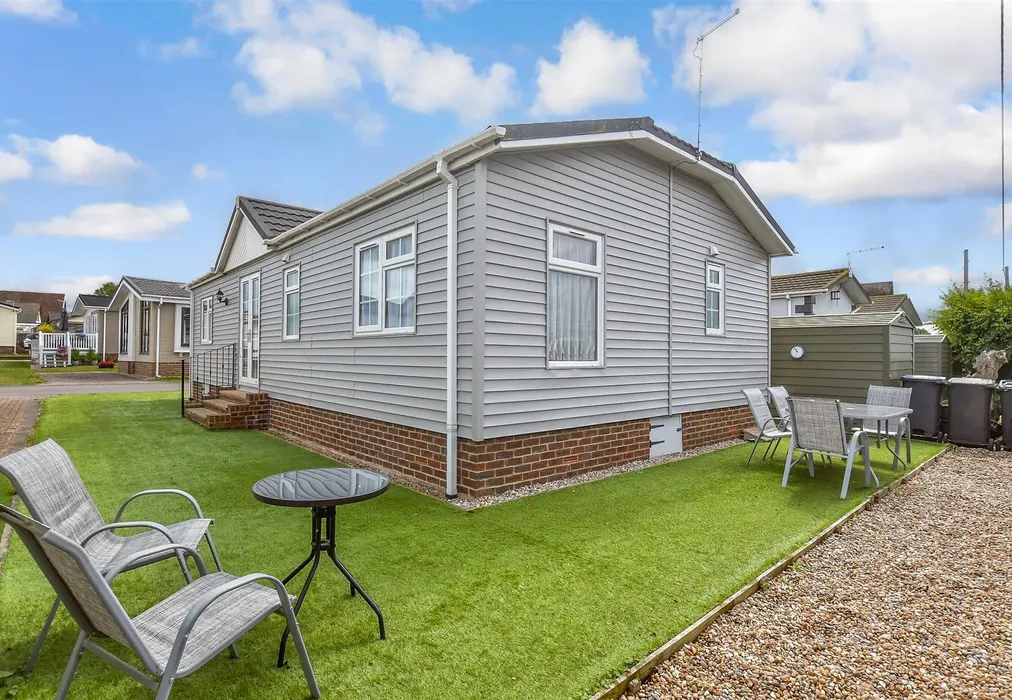 Rear Elevation - Faversham Road, Seasalter, Whitstable, Kent - Wards of Kent
