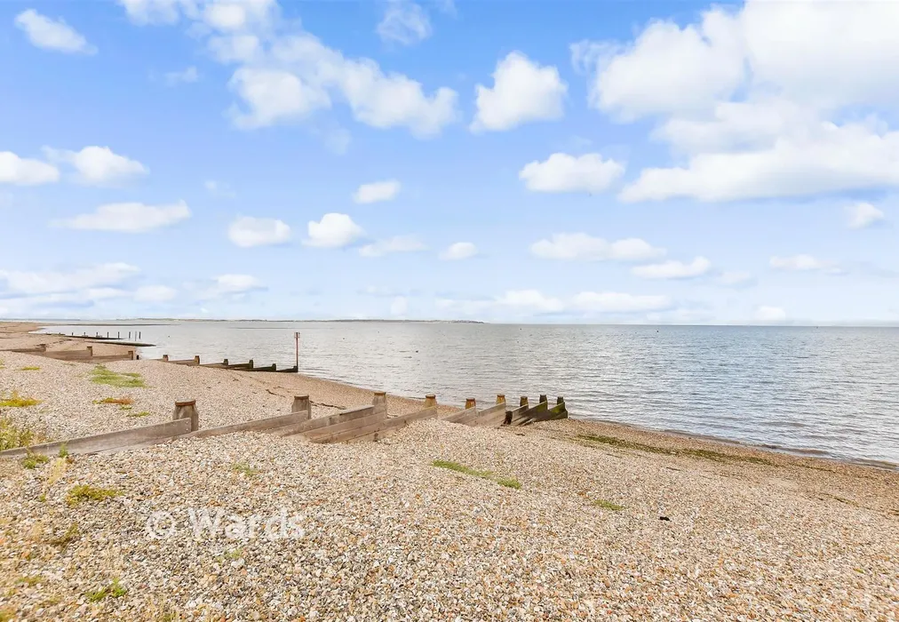 Surrounding Area - Faversham Road, Seasalter, Whitstable, Kent - Wards of Kent