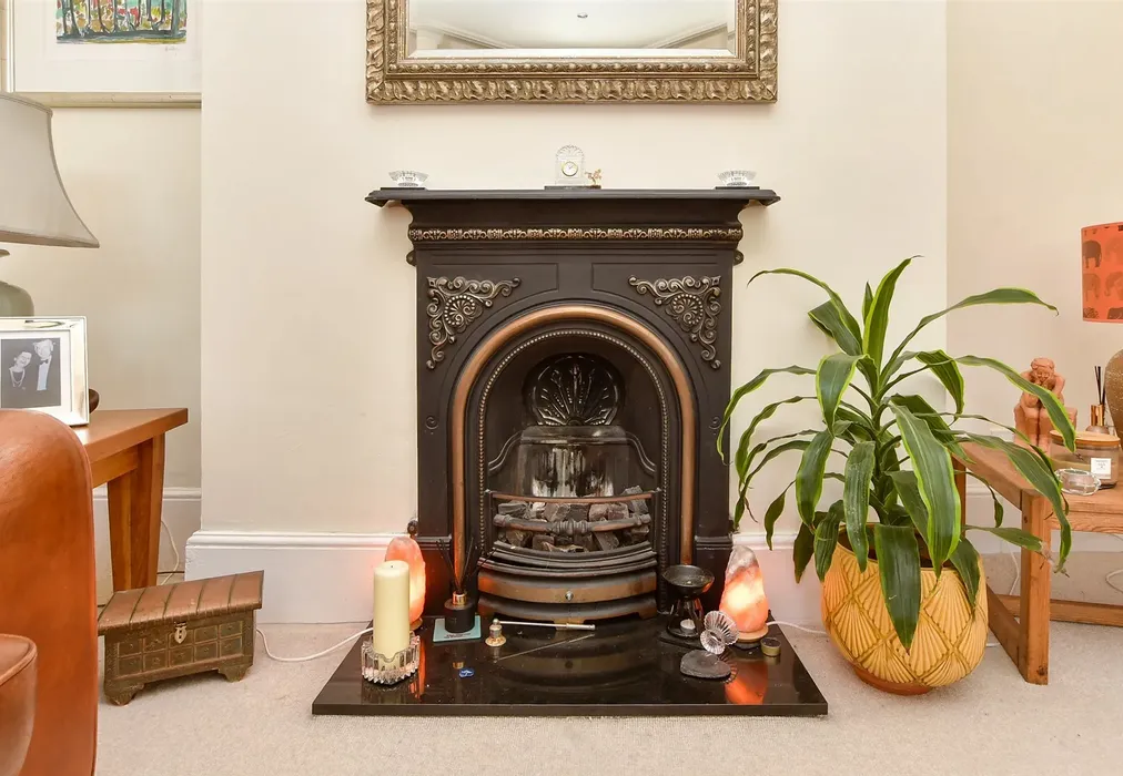 Internal Feature - Ellington Road, Ramsgate, Kent - Wards of Kent