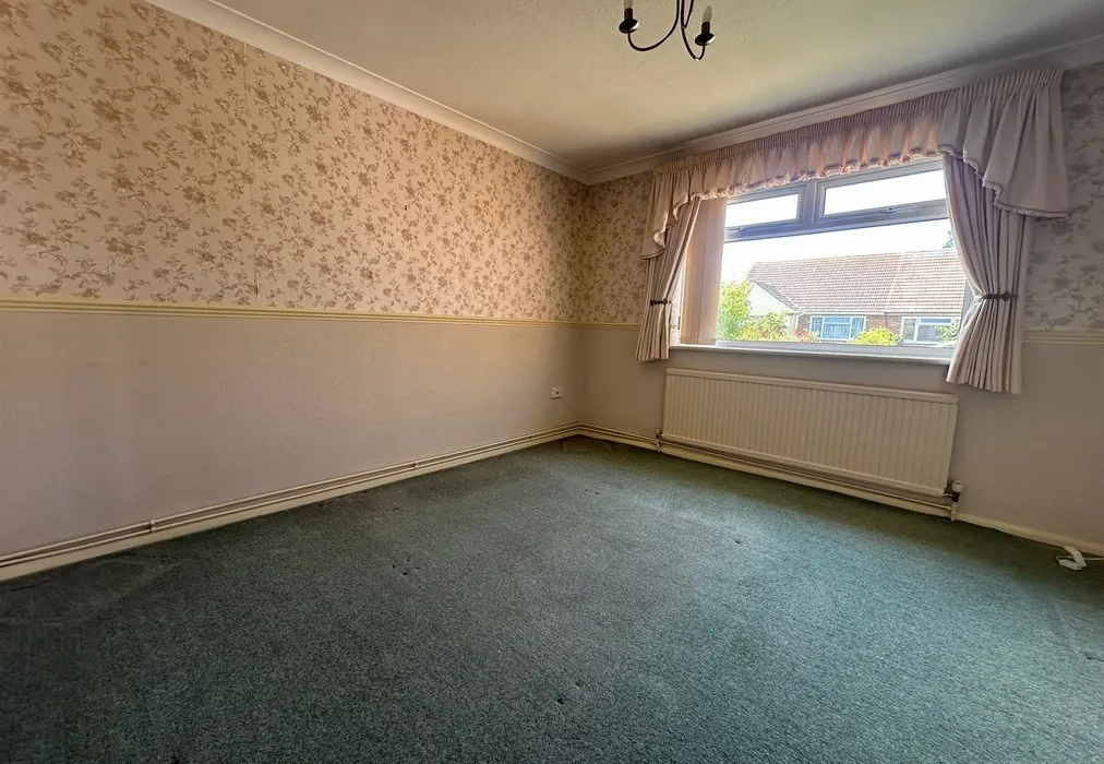 Bedroom 1 - Alexandra Road, Birchington, Kent - Wards of Kent