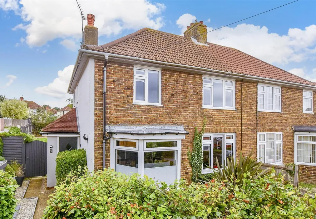 Front Elevation (Web) - Burgess Road, Aylesham, Canterbury, Kent - Wards of Kent