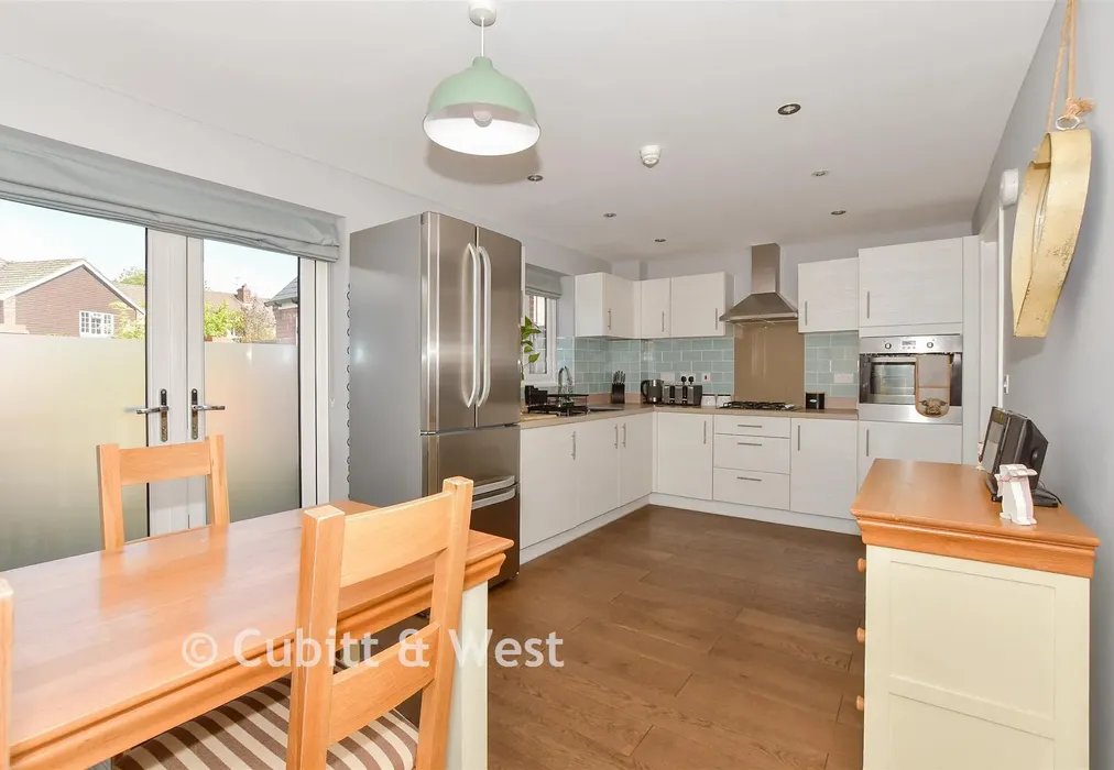 Kitchen/ Dining Room - Hewitts Road, Cranleigh, Surrey - Wards of Kent