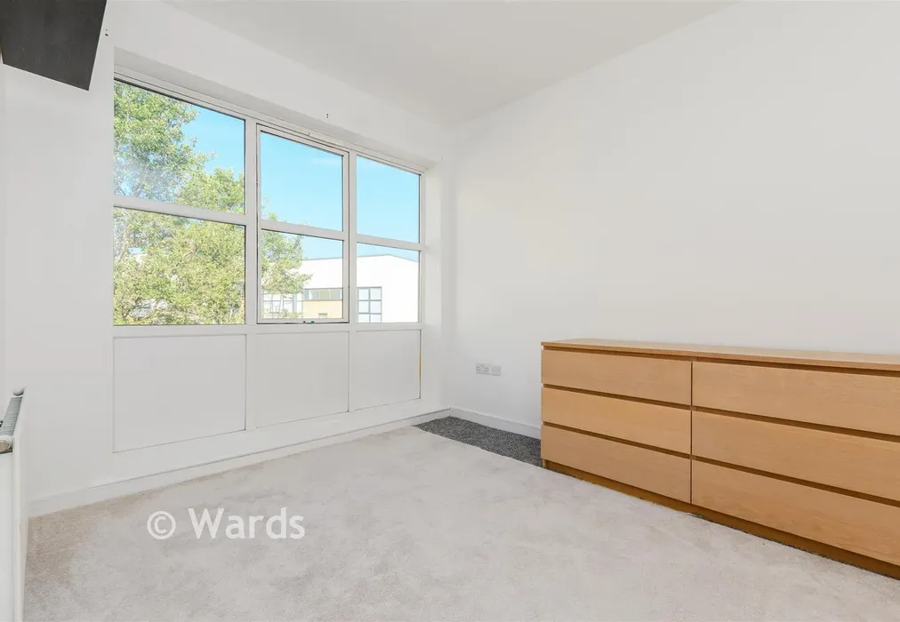 Bedroom 3 - Courtyard Mews, Greenhithe, Kent - Wards of Kent