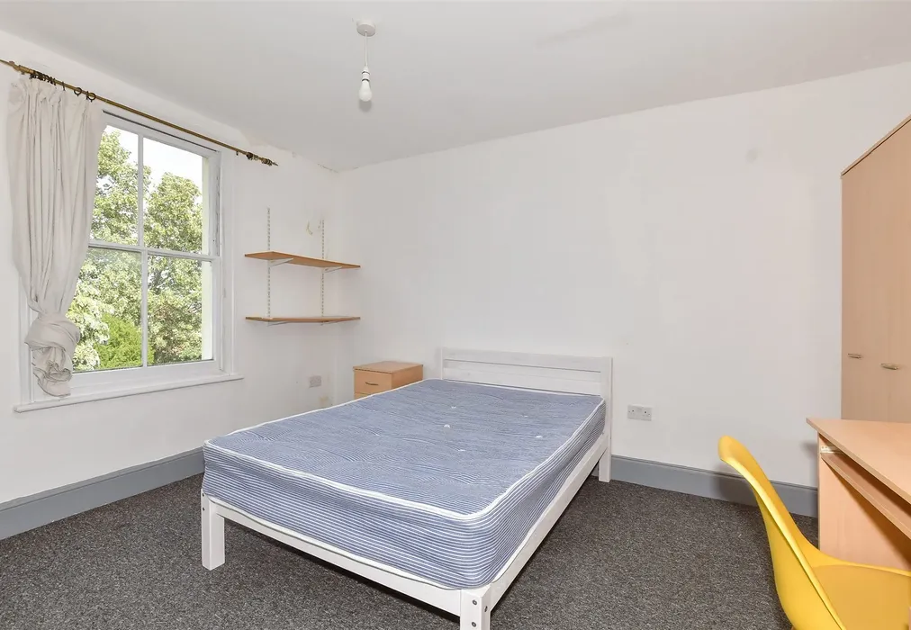 Bedroom - Whitstable Road, Canterbury, Kent - Wards of Kent