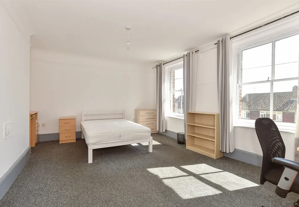 Bedroom - Whitstable Road, Canterbury, Kent - Wards of Kent