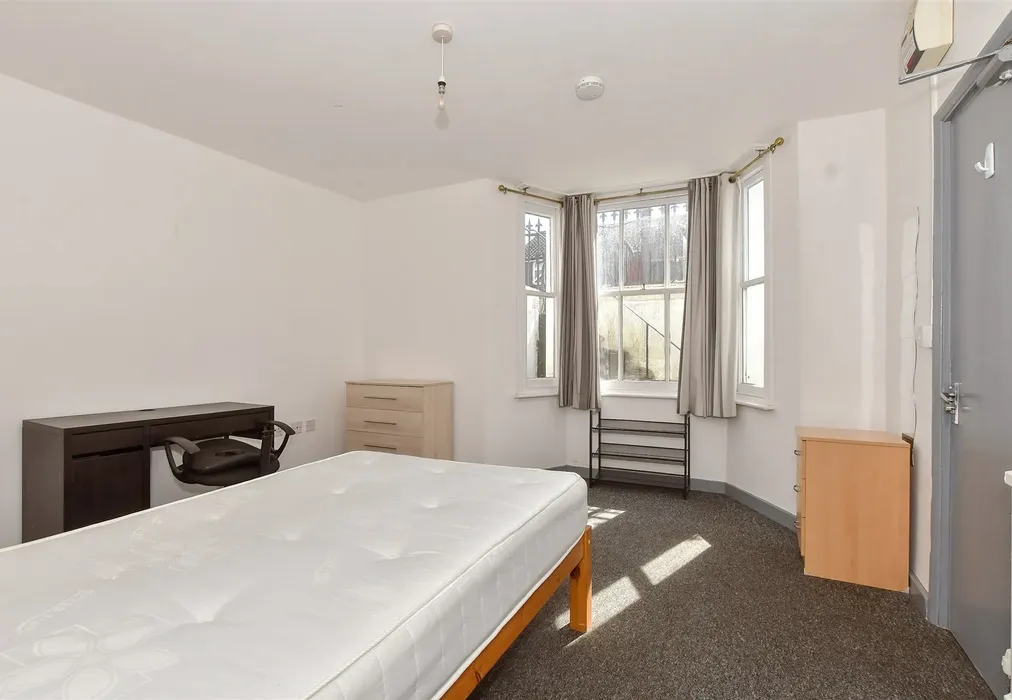 Bedroom - Whitstable Road, Canterbury, Kent - Wards of Kent