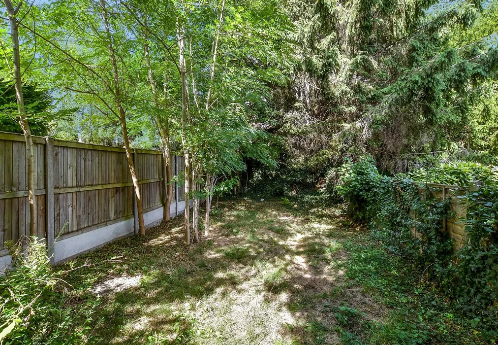 Rear Garden - Whitstable Road, Canterbury, Kent - Wards of Kent