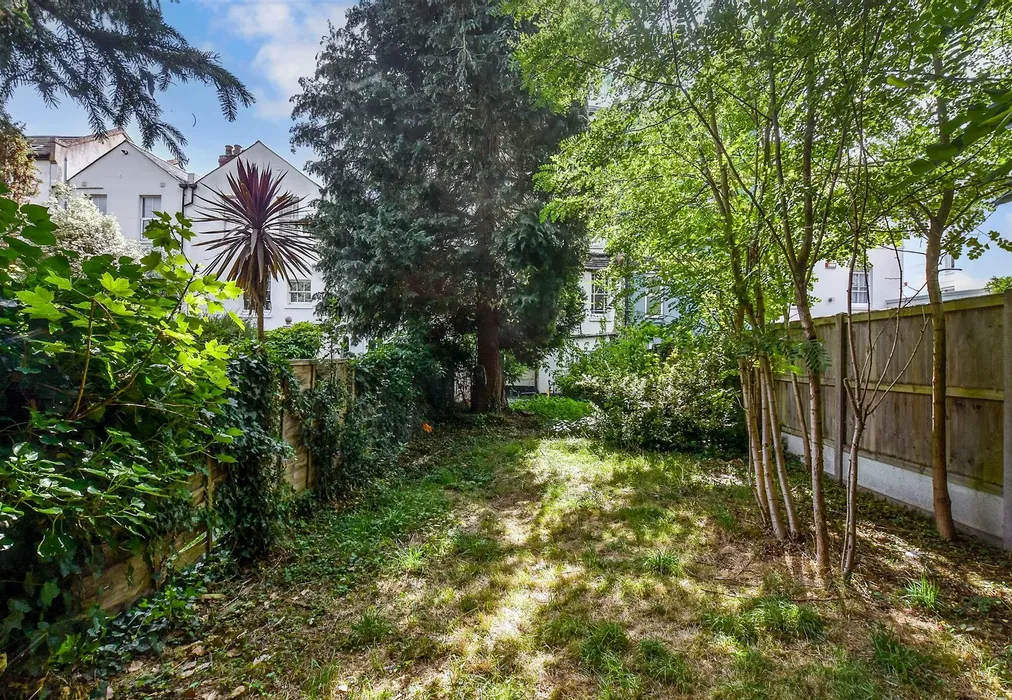 Rear Garden - Whitstable Road, Canterbury, Kent - Wards of Kent
