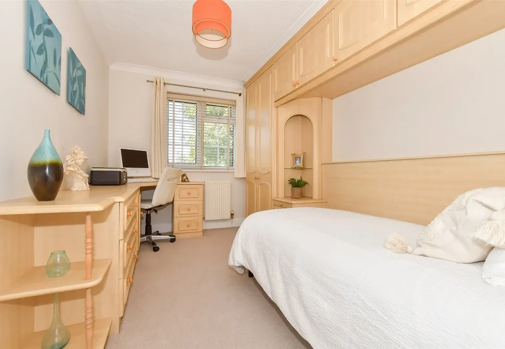 Bedroom 3 - Middle Deal Road, Deal, Kent - Wards of Kent