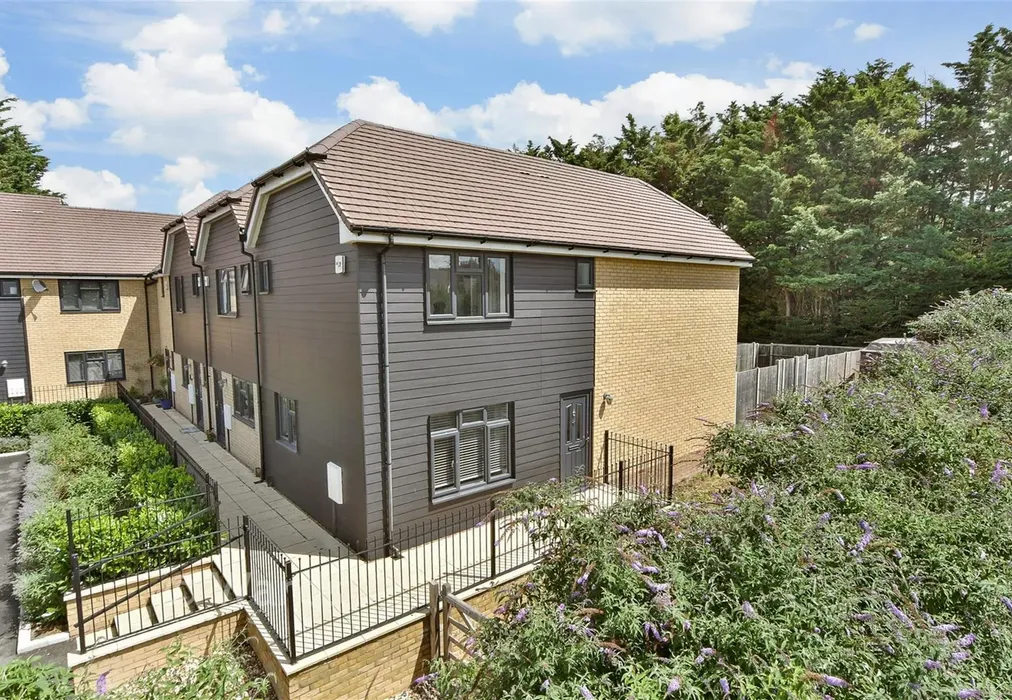 External (Web) - Otterham Quay Lane, Rainham, Gillingham, Kent - Wards of Kent